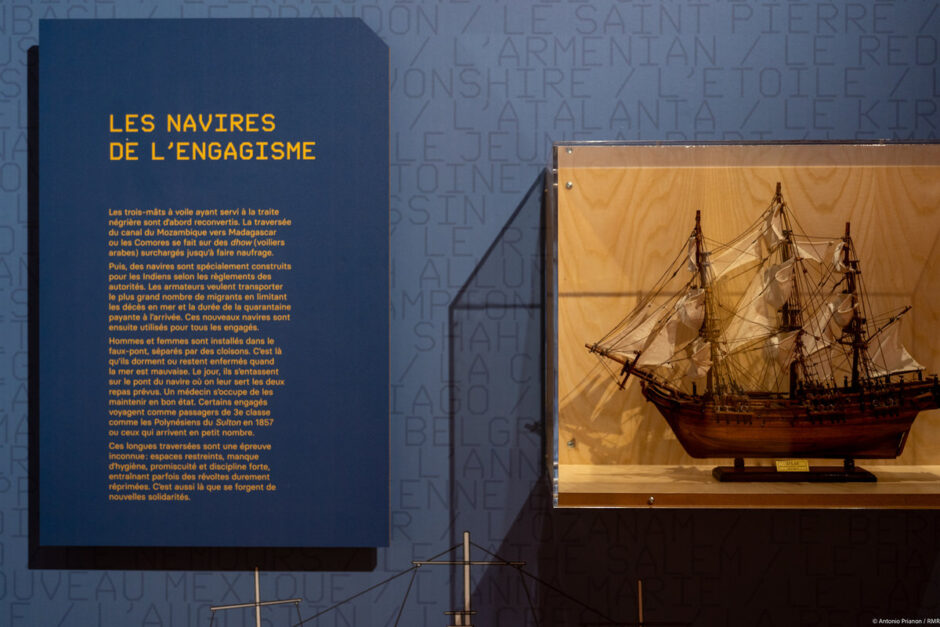 Les navires de l'engagisme représentés par une maquette de bateau